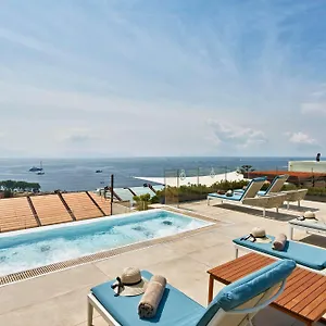Hotel De Bonart Naples, Curio Collection By Hilton *****