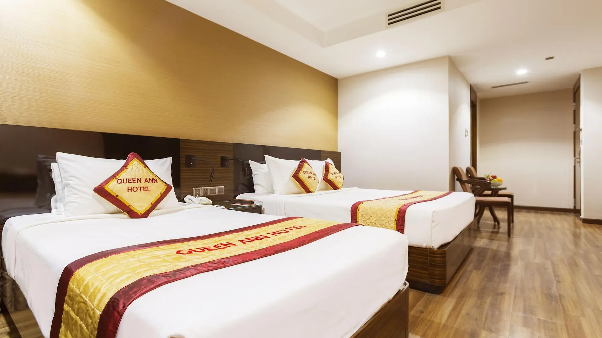 Queen Ann Hotel Ho Chi Minh City