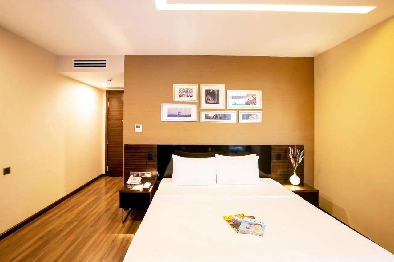 Queen Ann Hotel Ho Chi Minh City